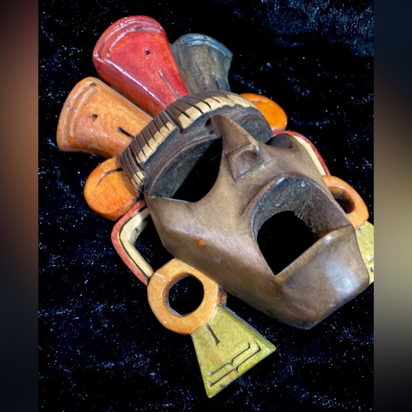 Hand Carved Mayan Wood Mask Aztec Incan Tribal Primitive Wall Decor - Picture 8 of 12